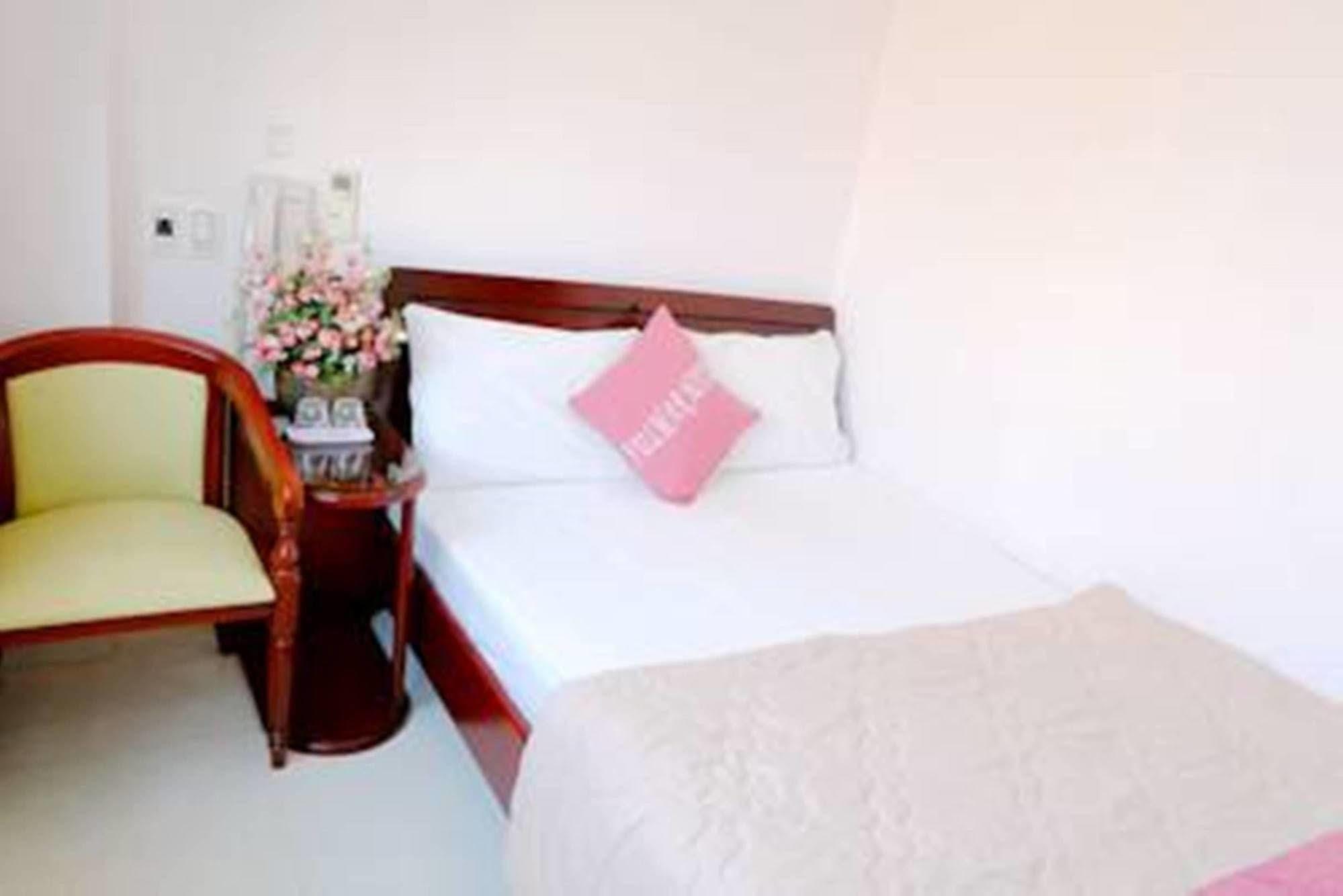 Fulmar Hotel Da Nang Esterno foto